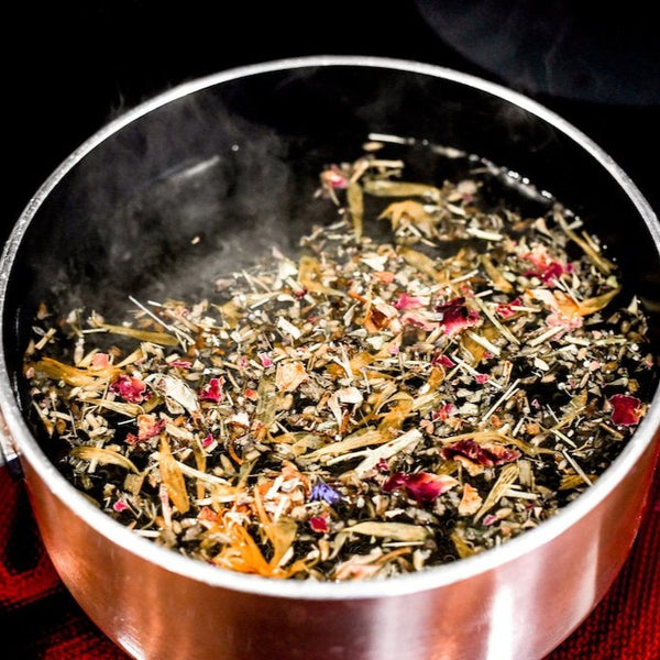 Careha Co Postpartum Bath Soak Herbs Steeping Lorianne Brown Photography